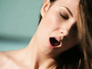 Fucking A DD Cups Babe After A Topless Swim
